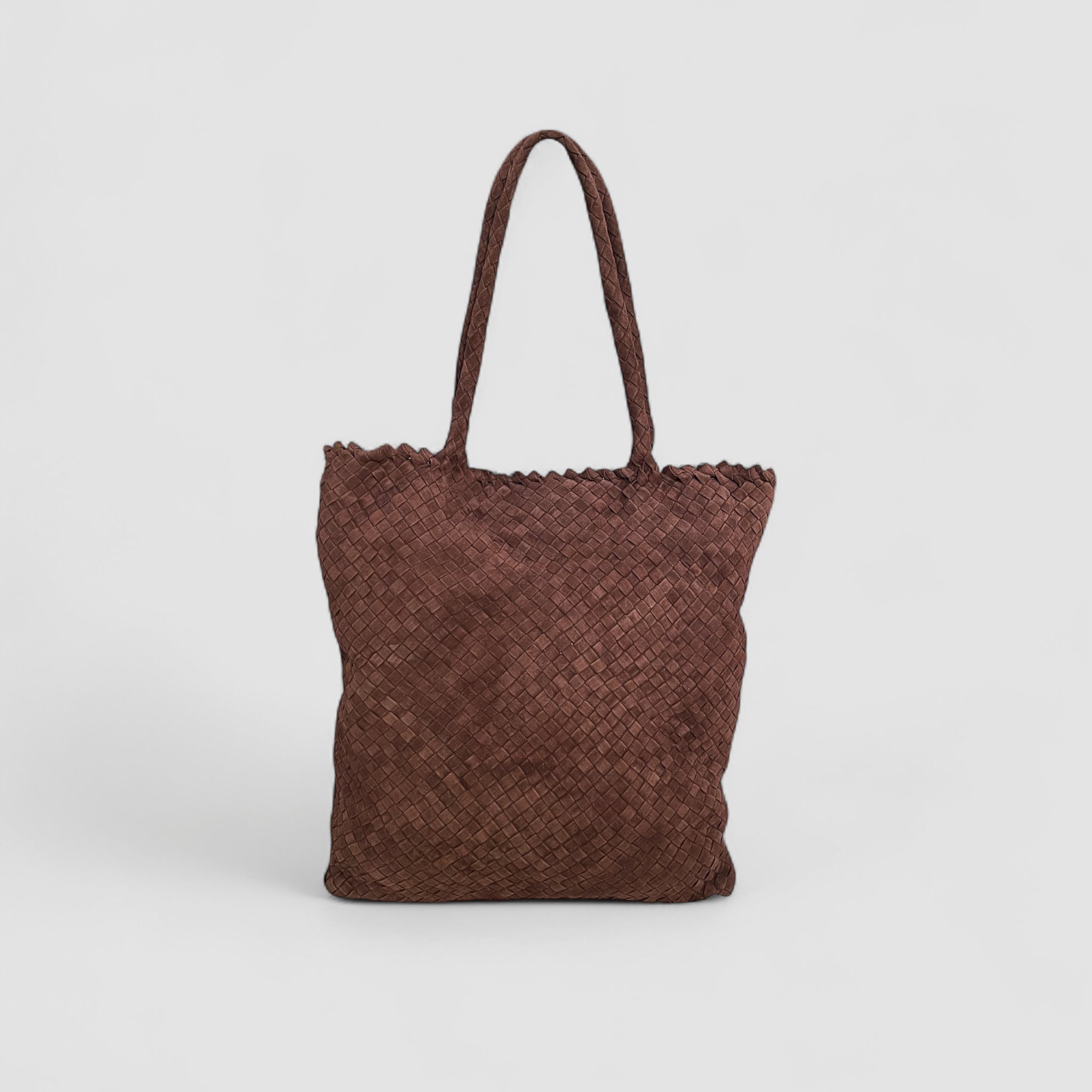 Ribichini Woodstock Royal veske i chocolate: Unik, sofistikert stil i flettet semsket lammeskinn.